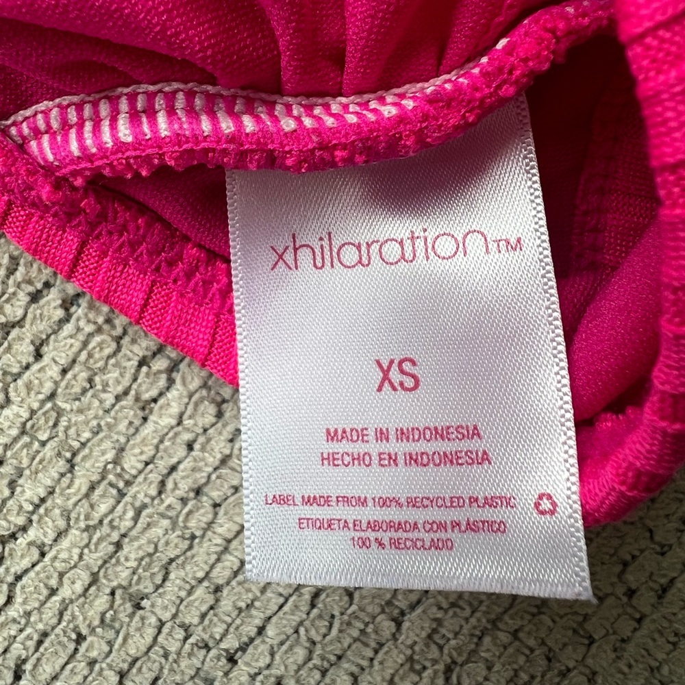 Xhilaration Target Swimsuit - Picture 4 of 7
